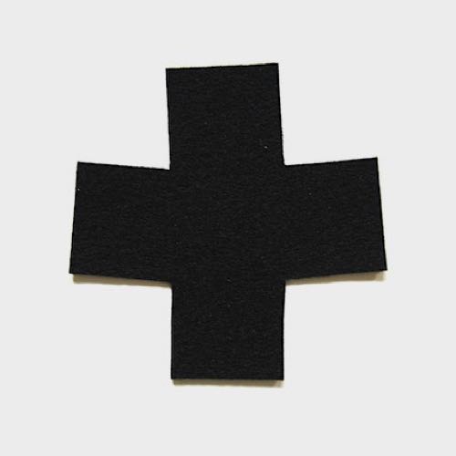 2004_Black Cross_Filz_10x10cm_CCNOA_180a