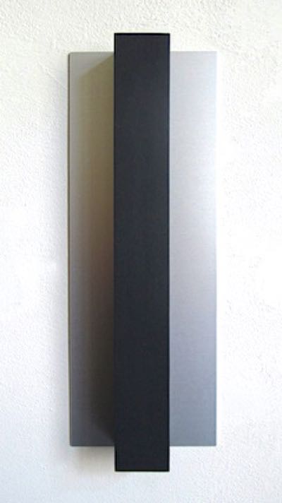 2020_8_Reflektor_AcrylMDFeloxAlu_25x9x3.2cm_180