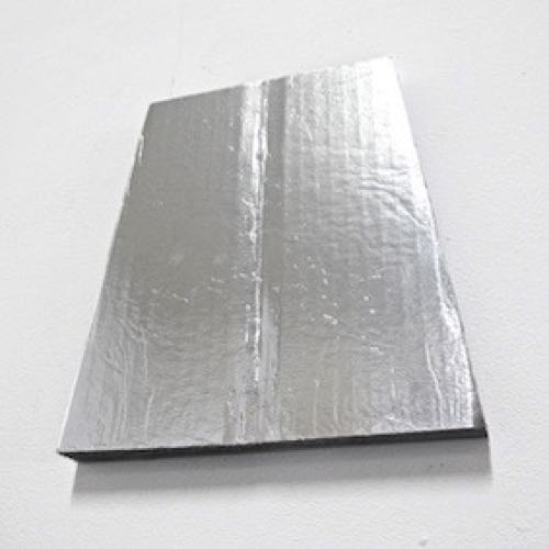 2020_Trapez 2_Alufolie auf Wellkarton_20xca.20x2cm_180